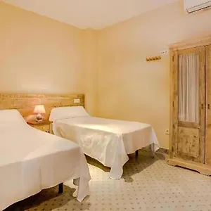 Pureza Triana 88 Sevilla